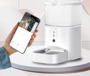 EU-certified smart pet feeder
